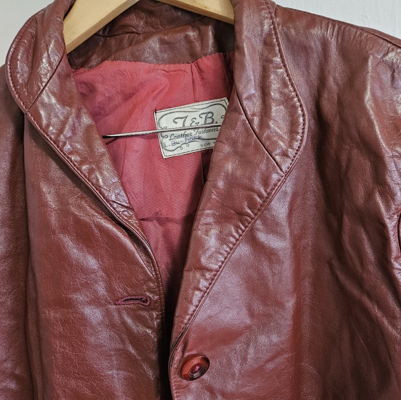 Vintage T & B faux Leather Fashion Jacket Size L Burnt red color - Picture 4 of 7